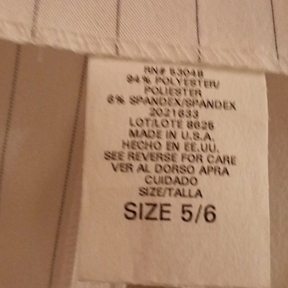 Breakin'loose Three piece suit white with gray stripes size 5/6 - Picture 6 of 15